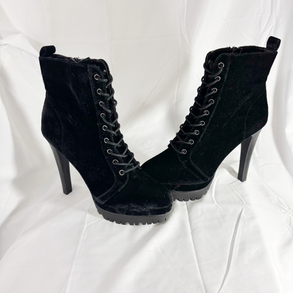 ALDO ‘Aliria’ black Velvet Lace Up/Zip Platform Ultra High Heel Ankle Boots 10 - Picture 2 of 14